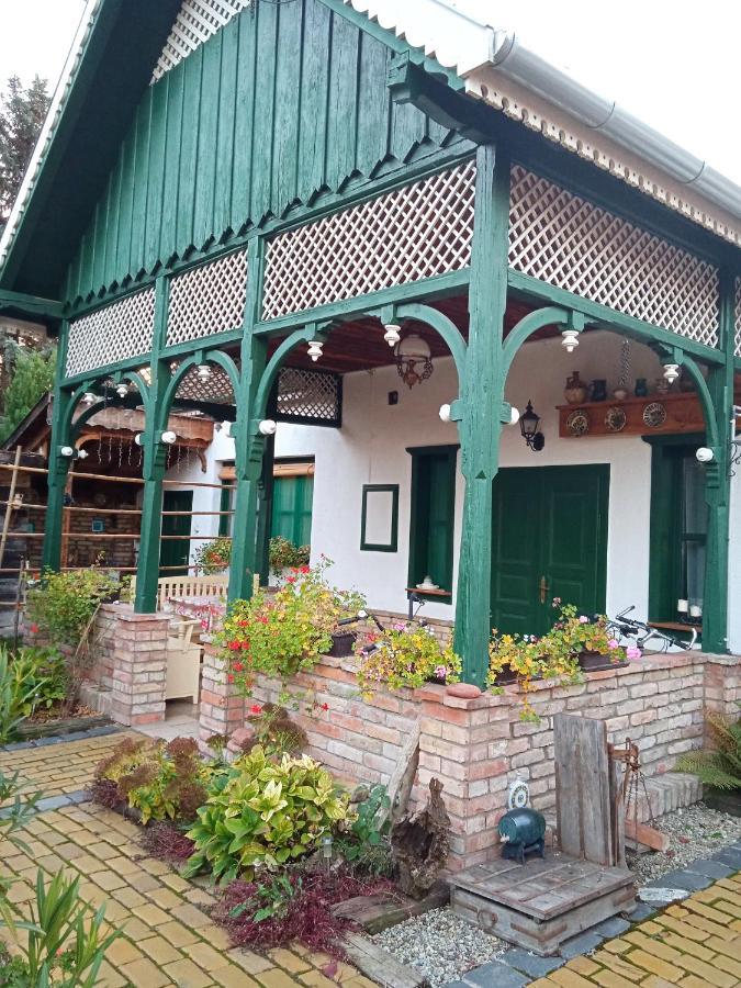 Veranda Vendégház Kismaros Exterior foto