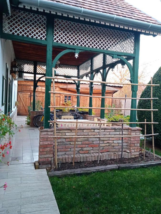 Veranda Vendégház Kismaros Exterior foto