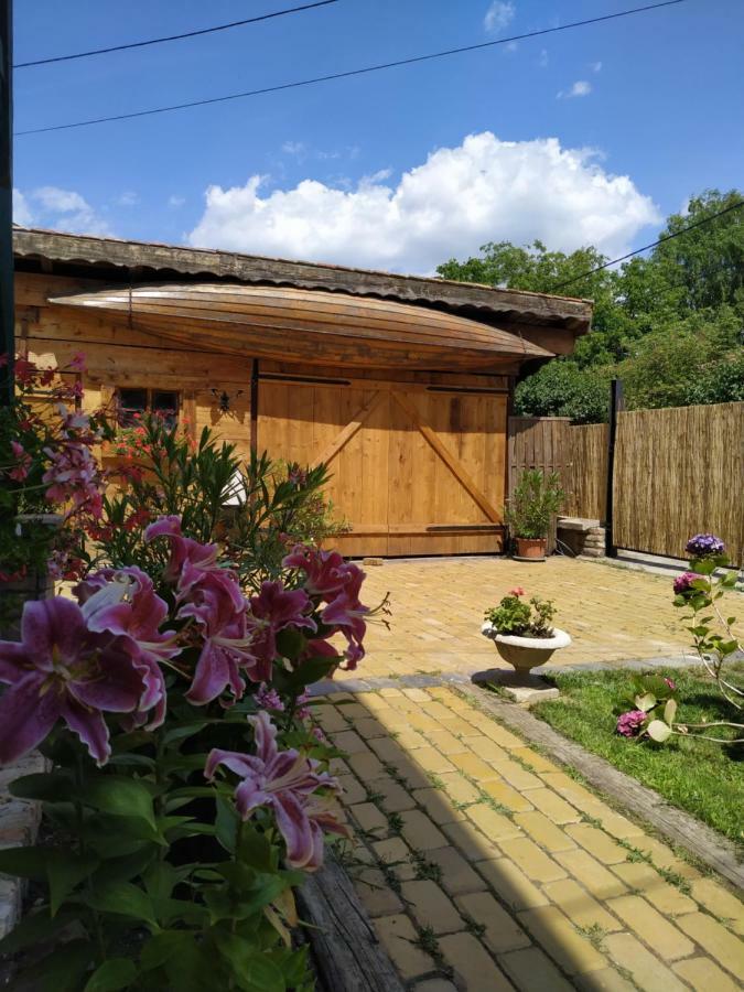 Veranda Vendégház Kismaros Exterior foto